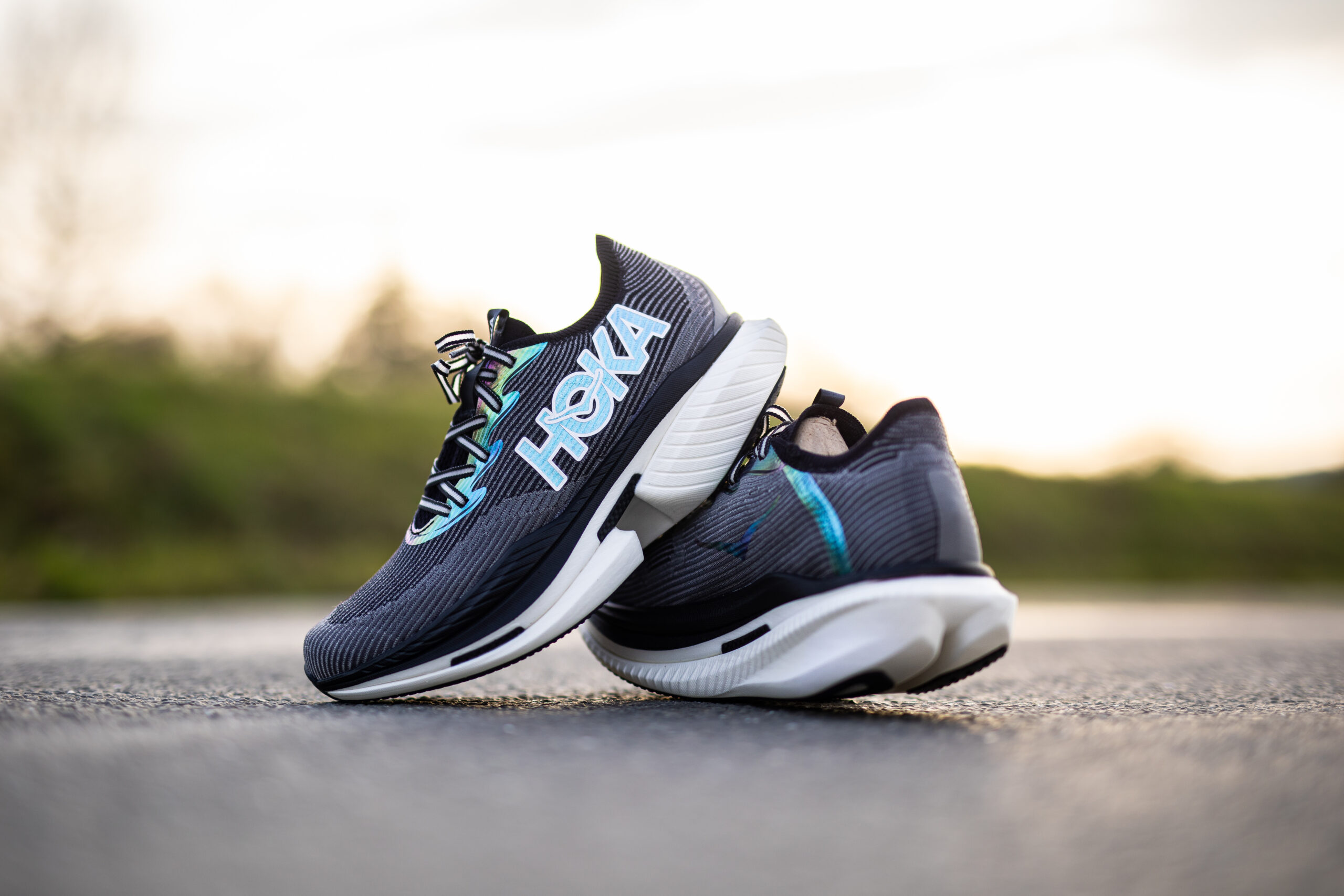 🦅 Apprendre à voler de ses propres ailes : l’histoire de HOKA 👟